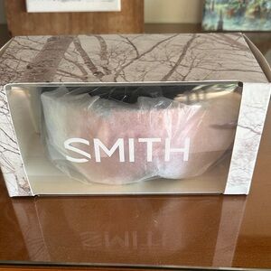 SMITH Pink Rose Gold Mirror Ski Goggles